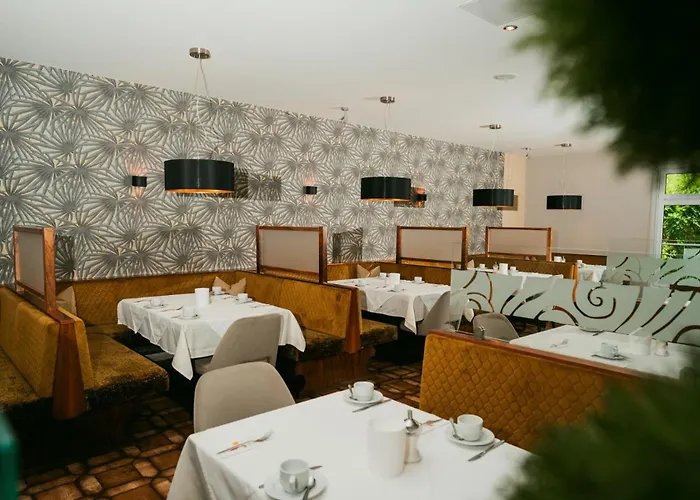 Familien-sporthotel Florianihof Hotel 3*